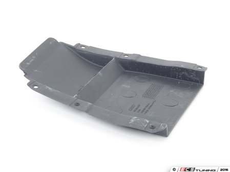 ES#353393 - 420807946A - Rear Diffuser Guide - Right - Restore your proper OEM look - Genuine Volkswagen Audi - Audi