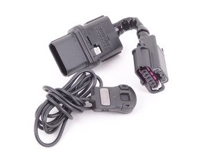 ES#3184660 - SBAU0013S - Sprint Booster V3 Power Converter - Reduces the delay of your "Drive by Wire" throttle response - All new V3 model provides additional features such as 'valet' and 'pedal lock' modes - Sprint Booster - Audi