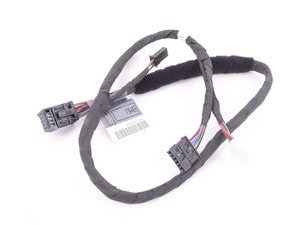 ES#163935 - 61129132294 - ADAPTER LEAD - Genuine BMW - BMW