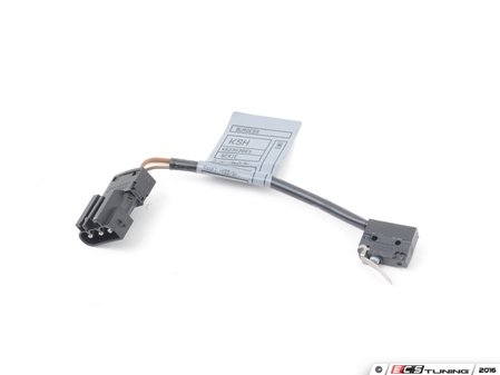 ES#168028 - 61318355127 - MICRO SWITCH RR. - Genuine BMW - BMW