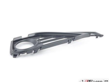 ES#2728022 - 51117294830 - Fog Light Grille - Right - Replace your broken or cracked grille! - Genuine BMW - BMW