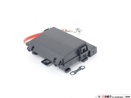 ES#3190298 - 924-680 - Battery Mounted Fuse Panel - Located on top of the battery - Dorman - Volkswagen