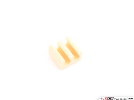ES#1409231 - 92811015000 - Fuel Line Clip - Replace your broken clip - Genuine Porsche - Porsche