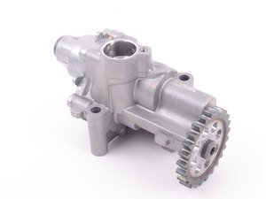 ES#3416845 - 07K115105AC - Oil Pump - Prevent severe engine damage with a new oil pump - Genuine Volkswagen Audi - Audi