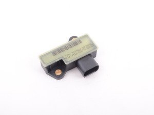 ES#1923144 - 7P0927810 - Vehicle Speed Sensor - Found near the brake pedal for automatic cruise control - Genuine Volkswagen Audi - Volkswagen