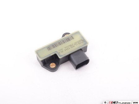 ES#1923144 - 7P0927810 - Vehicle Speed Sensor - Found near the brake pedal for automatic cruise control - Genuine Volkswagen Audi - Volkswagen