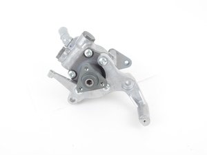 ES#2611520 - 32412284410 - POWER STEERING PUMP - Genuine BMW - BMW