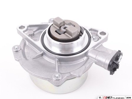 ES#3219127 - 11667570813SD - Vacuum Pump *Scratch And Dent* - (NO LONGER AVAILABLE) - Mounts to the upper side of the engine head - Pierburg - 