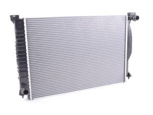 ES#3146408 - 8E0121251AH - Radiator - Keep your engine cool with a new radiator - Nissens - Audi