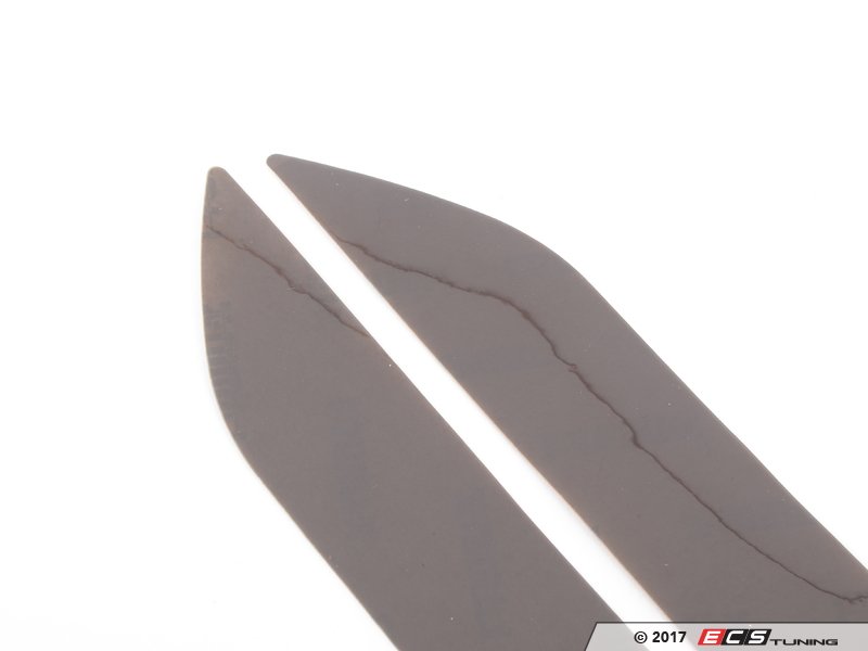 ECS News ECS/LaminX Gunsmoke Rear Reflector for Your Audi 8V A3