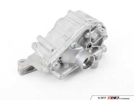 ES#2993810 - 11418011851 - Engine Oil Pump - Complete oil pump assembly - Genuine BMW - BMW