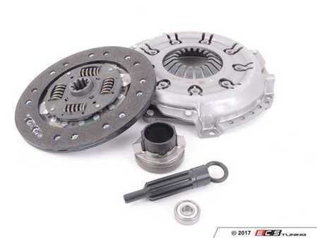 ES#3217542 - 21211223102 - Clutch Kit - Includes clutch disk, pressure plate and clutch release bearing - LUK - BMW