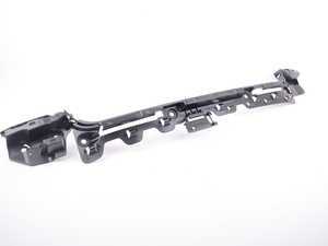 ES#76434 - 51127161457 - E93 Guide - Center Rear - Genuine BMW - BMW