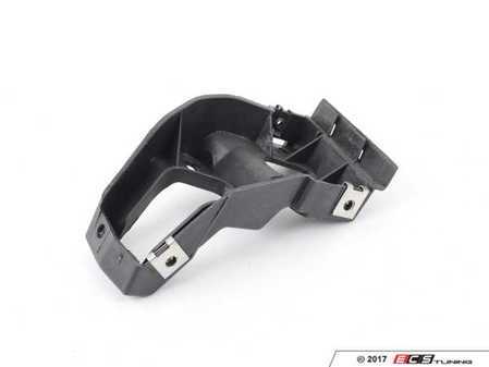 ES#438485 - 8E0853922D - Front Side Skirt Securing Bracket - Right - This bracket secures the side skirt of the vehicle - Genuine Volkswagen Audi - Audi