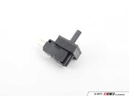 ES#2826277 - 81014 - Boost Switch - Adjustable (1-15 PSI) to engage at the appropriate amount of boost pressure for your application. - SnowPerformance - Audi BMW Volkswagen Mercedes Benz MINI Porsche