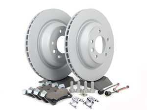 ES#2602367 - 95535240300ROKT - Rear Brake Service Kit - Featuring Brembo rotors and Bosch QuietCast brake pads - Assembled By ECS - Porsche