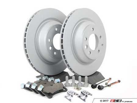 ES#2602367 - 95535240300ROKT - Rear Brake Service Kit - Featuring Brembo rotors and Bosch QuietCast brake pads - Assembled By ECS - Porsche