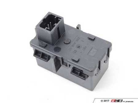 ES#4881638 - 4H0909131A - Reading Coil - Activates the main electrical systems in the vehicle - Genuine Volkswagen Audi - Audi