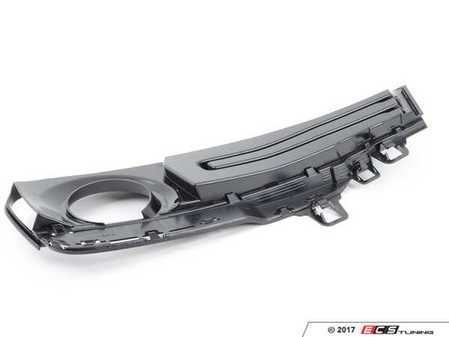 ES#2994264 - 51117396858 - CLOSED GRID, RIGHT - Genuine BMW - BMW