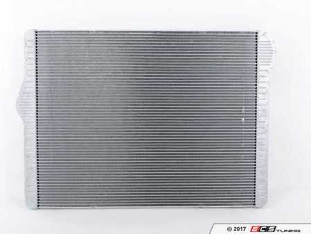 ES#3198272 - 17118669005 - Radiator - Standard replacement radiator - Genuine BMW - BMW