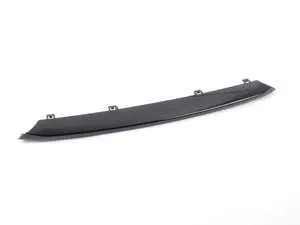 Front bumper trim 