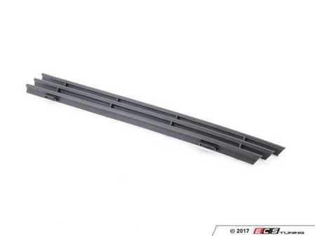ES#77261 - 51131836675 - LOWER GRILL L - Genuine BMW - BMW