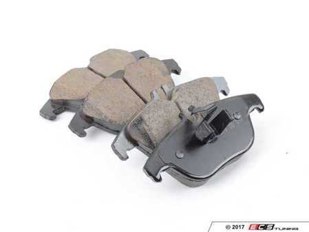 ES#3161548 - EUR1341 - Euro Ceramic Brake Pad Set - Ceramic composite developed to meet low dust & noise requirements. Includes brake pad wear sensors. - Akebono - Mercedes Benz
