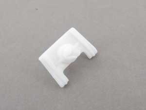 ES#77407 - 51131875898 - CLIP  - Rocker panel mounting clip - Genuine BMW - BMW