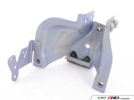 ES#3086735 - 8K0399060D - Engine Mount Retaining Plate - Right  - Secures the engine mount to the support bracket - Genuine Volkswagen Audi - Audi