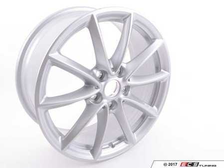 ES#3185057 - 36106869172 - Genuine BMW LA Wheel V-Spoke - Style 683 - Priced Each - Perfect replacement for a cracked stock alloy wheel. - Genuine BMW - BMW
