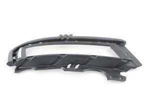 ES#2744063 - 5GM853808RYP - Right Fog Light Surround - Chrome Trim - Passenger's side fog light grille - Genuine Volkswagen Audi - Volkswagen