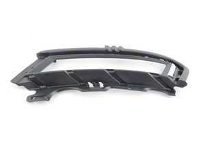 ES#2743121 - 5GM853807RYP - Left Fog Light Surround - Chrome Trim - Driver's side fog light grille - Genuine Volkswagen Audi - Volkswagen