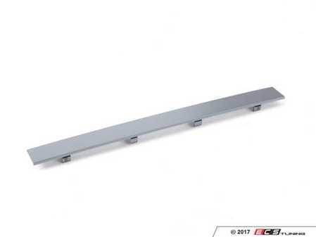 ES#3181063 - 8W0807287ARP5 - Front License Plate Bracket Filler Trim - Twilight Matte - Covers the hardware provision for the front license plate bracket - Genuine Volkswagen Audi - Audi