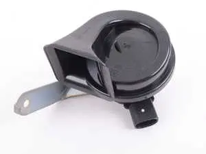 F10 Horn
