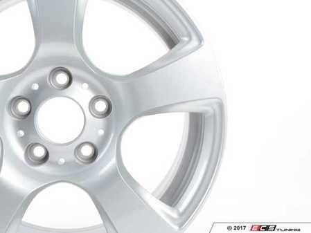 ES#64935 - 36116770239 - 17" Spider spoke style 157 - Priced Each - 17x8 ET34 CB 72.6mm. - Genuine BMW - BMW