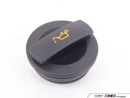ES#2558335 - 95810448510 - Oil Cap - Ensure a proper seal and good looks with this new cap - Genuine Porsche - Porsche