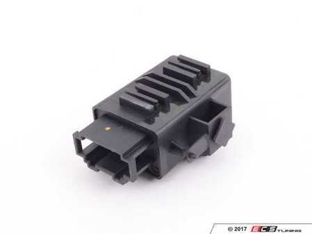 ES#2162999 - 5K0959772 - Heated Seat Control Module - Controls heated seat functions - Genuine Volkswagen Audi - Volkswagen