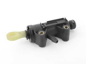 ES#3410141 - 21526773670 - Clutch Master Cylinder - (NO LONGER AVAILABLE) - A leaking master cylinder often feels like a failing clutch or a problematic transmission - Hudson - 