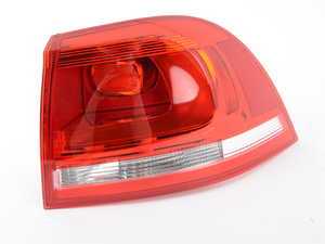 ES#2217217 - 7P6945096G - Outer Tail Light Assembly - Right - Replacement for your damaged tail light - Genuine Volkswagen Audi - Volkswagen
