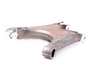 ES#2611530 - 33322284134 - RIGHT SWING PART - Genuine BMW - BMW