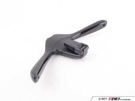 ES#4139077 - 51952449251 - Travel & Comfort System Coat Hanger - Located at the base of the headrest for hanging your clothes. - Genuine MINI - MINI