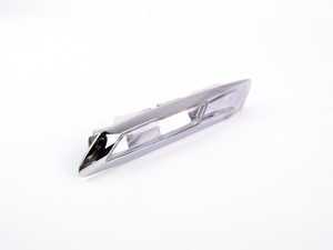 ES#1904181 - 63137154168 - F10 Front Side Marker - Right - A Genuine BMW side marker with the chrome trim and clear lens. - Genuine BMW - BMW