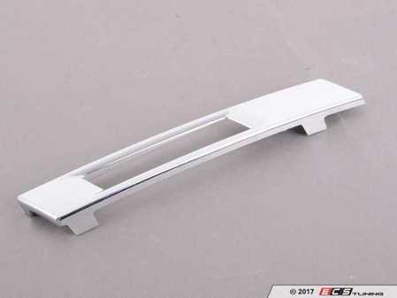 ES#1844812 - 63217225243 - CHROME TRIM, TAILLIG - Genuine BMW - BMW