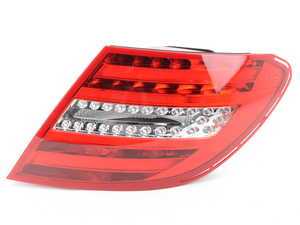 ES#3422324 - 204906070364 - REAR LAMP COMBINATION - Genuine Mercedes Benz - Mercedes Benz