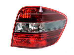 ES#2090044 - 1649061200 - Tail Lamp Assembly - Fits right side - Genuine Mercedes Benz - Mercedes Benz