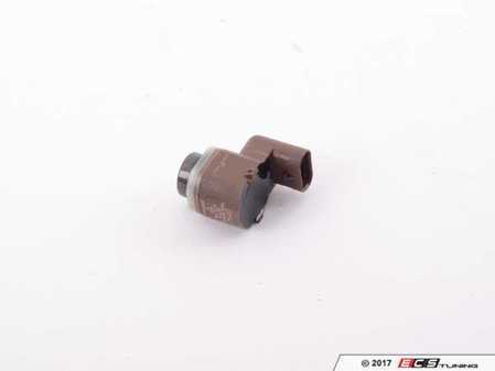 ES#2178586 - 66209233049 - Ultrasonic Sensor - Priced Each - One of eight sensors located in the front and rear bumpers for parking distance control. Havanna color. - Genuine BMW - BMW