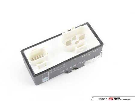 ES#3236129 - 74721104 - Auxiliary Fan Control Unit - Located near coolant reservoir - Gates - Volkswagen