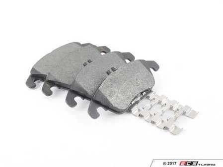 ES#2696188 - 0054201320 - Front Brake Pad Set - Does not include new brake pad wear sensors - Bosch - Mercedes Benz