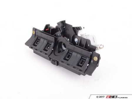 ES#367263 - 4B0827565J - Hatch Handle Assembly - Operates the latch mechanism from the exterior - Genuine Volkswagen Audi - Audi