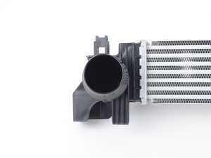 ES#2848455 - 17517617597 - CHARGE-AIR COOLER - (NO LONGER AVAILABLE) - Genuine BMW - 